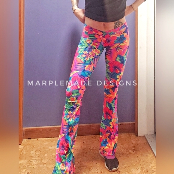 Xs/ X Long 24x35 flares💜 MarpleMade Designs super soft yoga, low rise - Picture 6 of 15